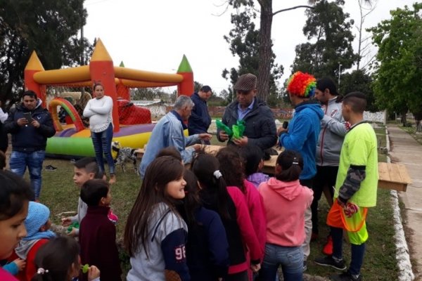 Compromiso Federal y una amplia recorrida barrial