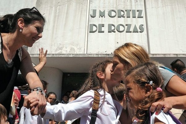 Después de festejar su día, los docentes paran 48 horas