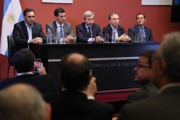 Valdés valoró el diálogo entre gobernadores y Nación para lograr un equilibrio financiero