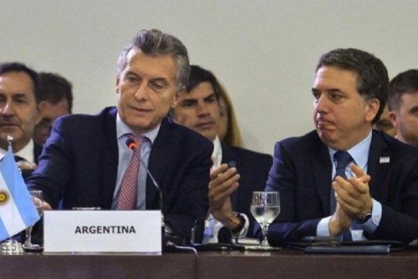 Macri cede y entrega a los gobernadores $ 4100 millones por el Fondo Sojero