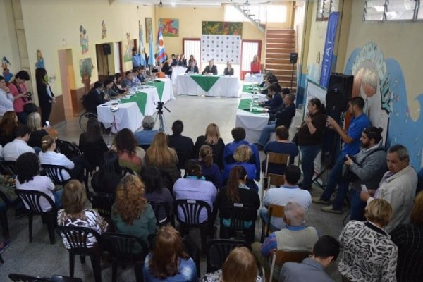 El Concejo sesionó en el barrio Virgen de los Dolores