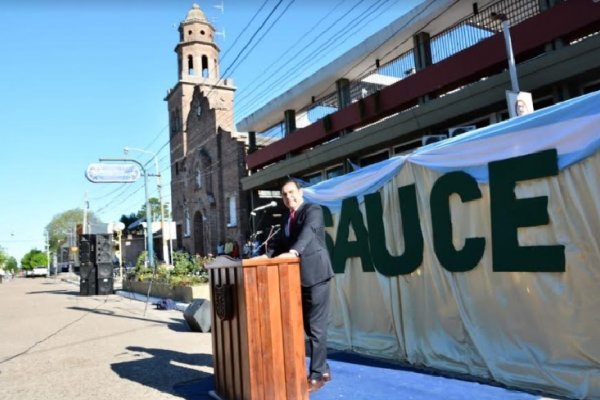 En Sauce, Valdés anunció fuertes inversiones en obras públicas, educación, viviendas y energía