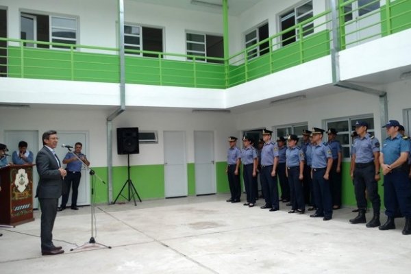 Se inauguró la remodelación de la Dirección de Institutos Policiales