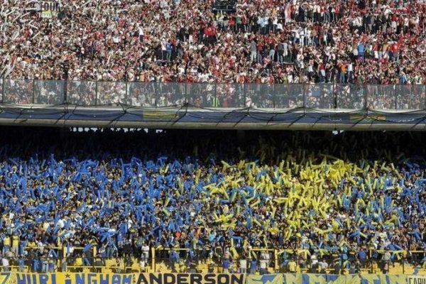 Pese al pedido de Mauricio Macri, Boca y River jugarían sin público visitante