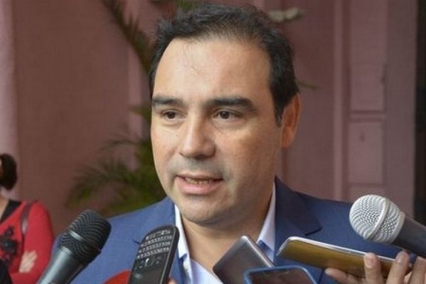 Valdés rumbo a Estados Unidos para realizar gestiones de financiamiento ante el BID