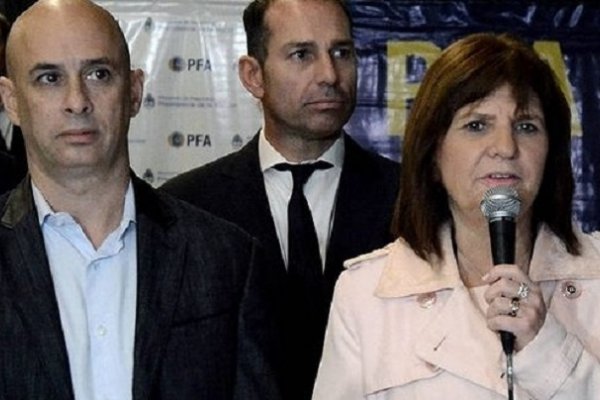 Denunciaron a Patricia Bullrich y Martín Ocampo por el operativo en River