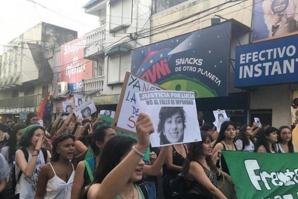 Organizaciones feministas marcharon en Corrientes para pedir justicia por Lucía Pérez