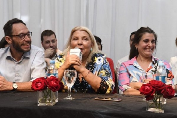 Carrió: Nosotros somos Cambiemos pero no somos corruptos