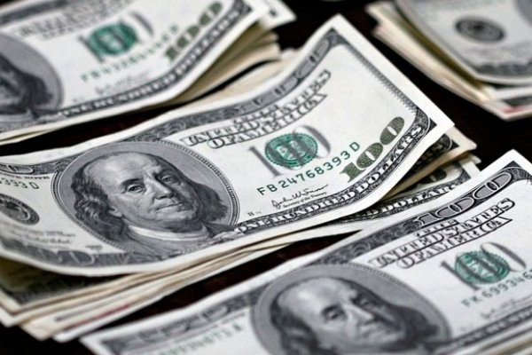 El dólar saltó 46 centavos a $ 39,48 por mayor demanda