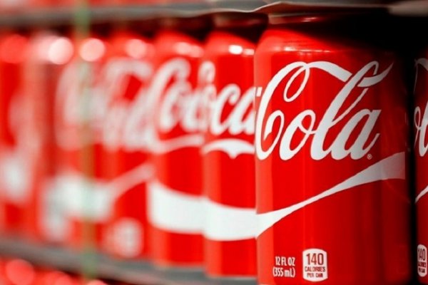 La embotelladora de Coca-Cola entró en crisis y podría haber despidos masivos