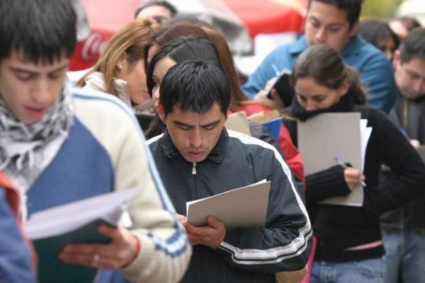 Luego del veto de Macri en 2016, la oposición vuelve a la carga con la ley antidespidos