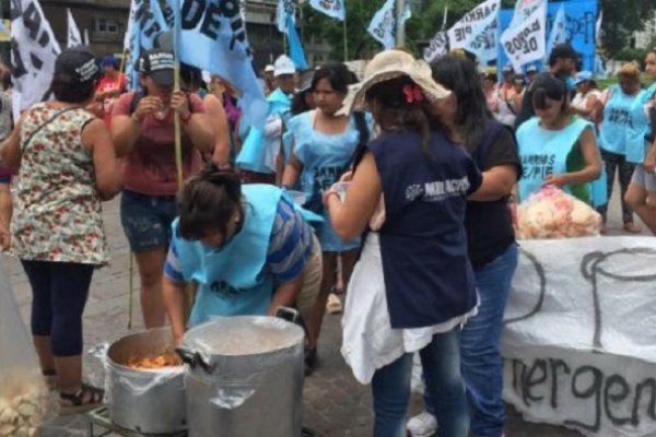 Este miércoles instalarán ollas populares en el puente Chaco-Corrientes