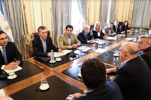 Valdés se reunió con el presidente Macri y evaluaron el avance del Plan Costero de Corrientes