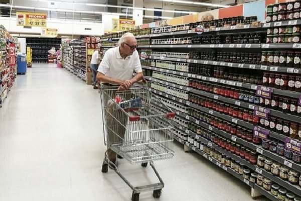 La inflación se aceleró al 4,7% en marzo y llegó a 11,8% en lo que va del año