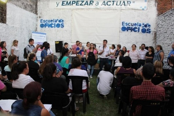 La Escuela de Oficios presenta el programa Ellas al Frente