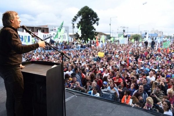 Máximo Kirchner arengó a militantes a pedir más fuerte que Cristina se postule a la presidencia