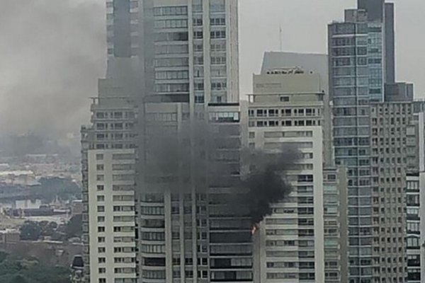 Incendio en un departamento en Puerto Madero