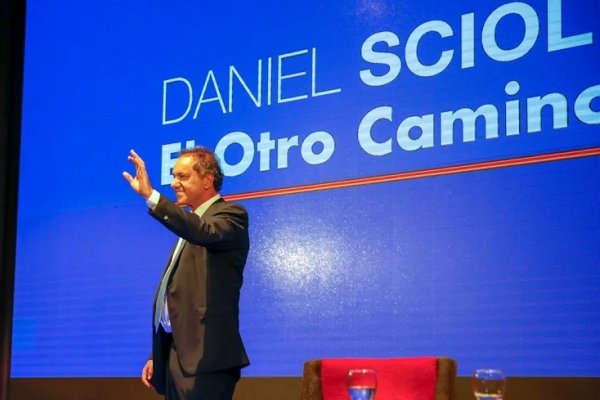 Scioli bajó su precandidatura: ya no habrá internas presidenciales