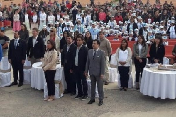 Multitudinaria fiesta del Día de la Patria de los CDI Provinciales