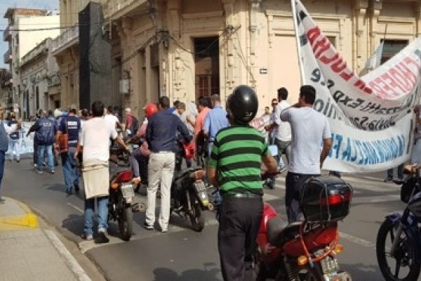 UTA  no hubo acuerdo y pasaron a cuarto intermedio