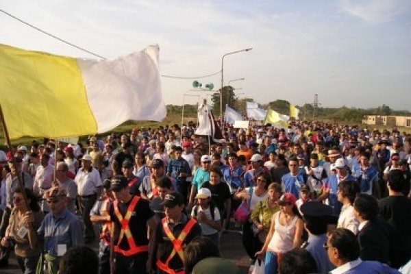 María de Itatí espera a los Peregrinos de San Luis del Palmar