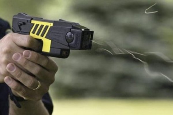 Gastaron $5 millones en pistolas Taser