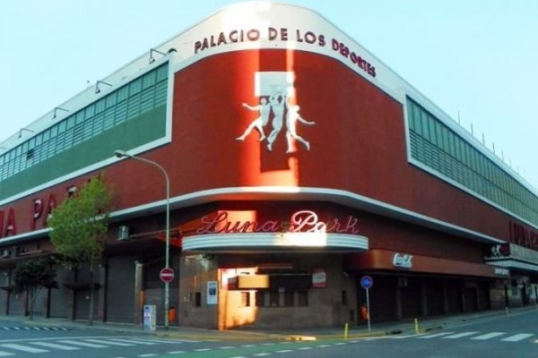 Quieren vender el Luna Park para demolerlo y construir una torre de oficinas