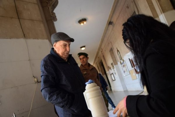 Abuelito de 96 años votó en Corrientes