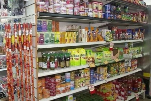 Comerciantes y proveedores remarcan precios