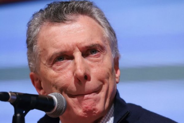 Macri anuncia la eliminación del IVA en productos de la canasta básica