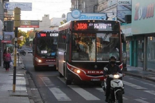 Municipio al revés: $700 para los empleados y $12 millones para las empresas de transporte