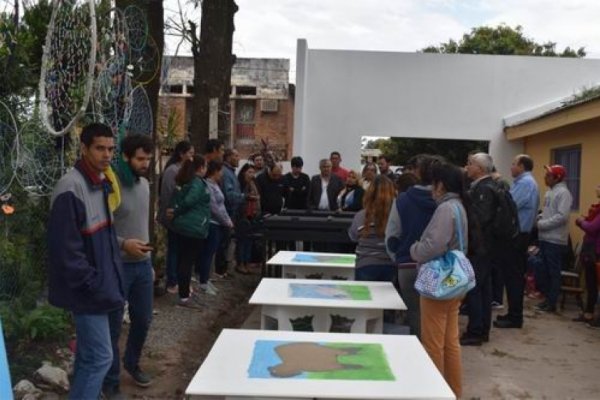 Barrio Juan de Vera: inauguran un ecomuro