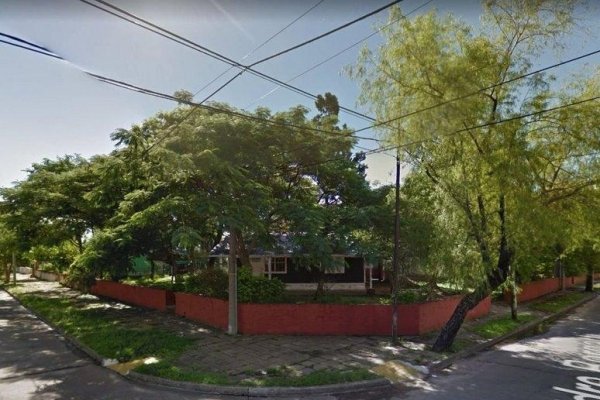 Barrio Camba Cuá: Frenan el millonario remate de terreno