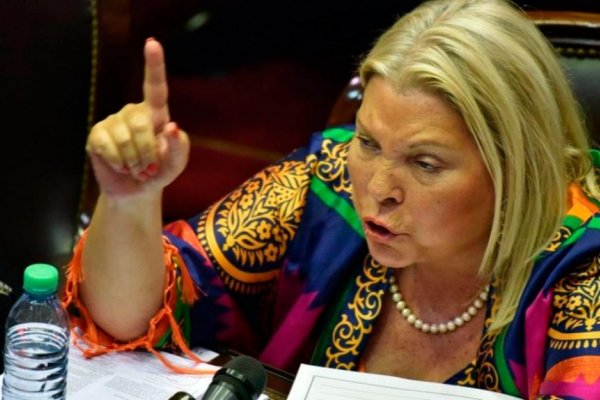 Carrió renunció a su banca como Diputada nacional a partir del próximo 1° de marzo