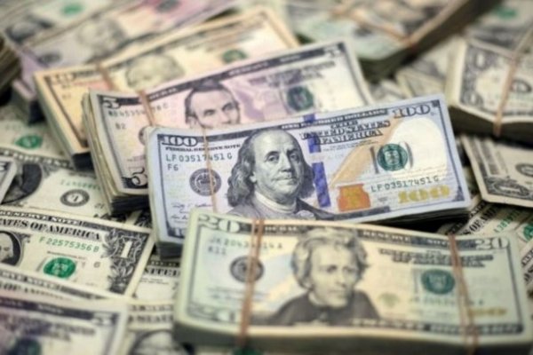 Dólar blue ahora: el billete paralelo trepó $1,25 y alcanzó su máximo en casi dos semanas