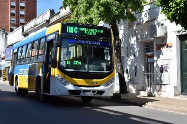 Corrientes: Informan el pago de un bono de $5000 a colectiveros del interior