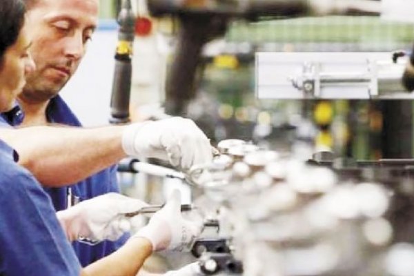 La producción de las Pymes Industriales cayó 2,8% en octubre