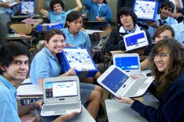 Vuelven las computadoras para los jóvenes