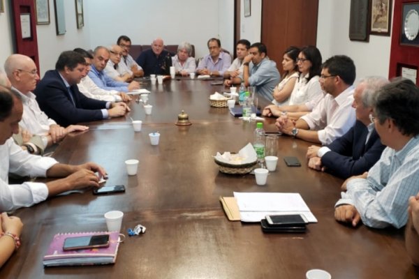 Precios cuidados: Gobierno y cámaras empresariales ponen en marcha su aplicación en Corrientes