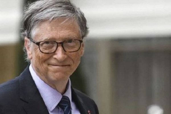 Gates insta a EE.UU. a ayudar a países pobres con acceso a vacuna