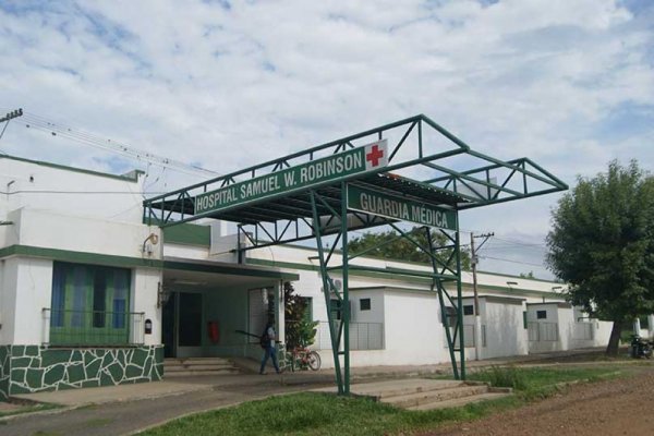 Trasladaron a un paciente desde Monte Caseros al Hospital de Campaña