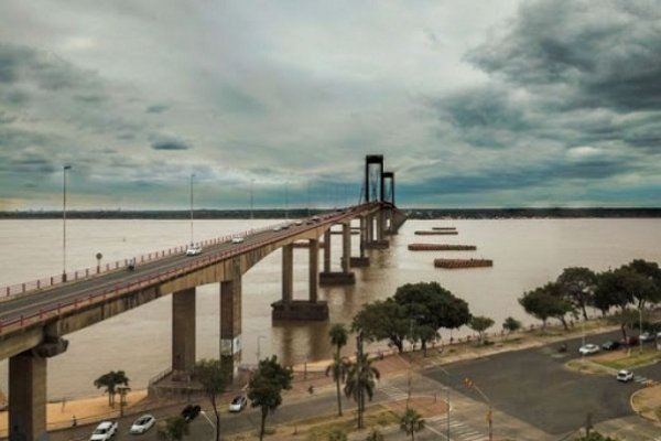 Cielo mayormente nublado en Corrientes