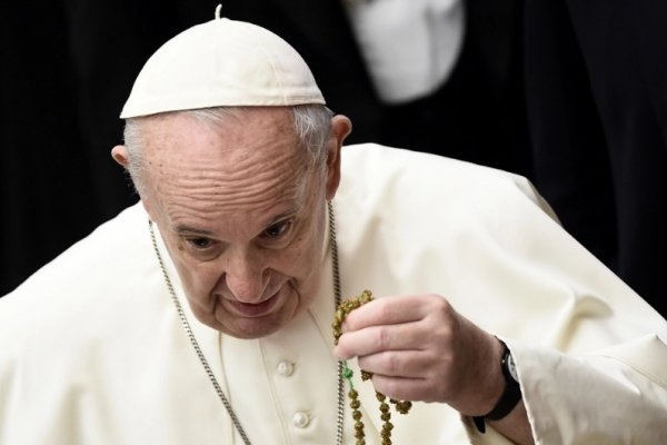 El papa Francisco pidió que la vacuna sea gratis para todo el mundo