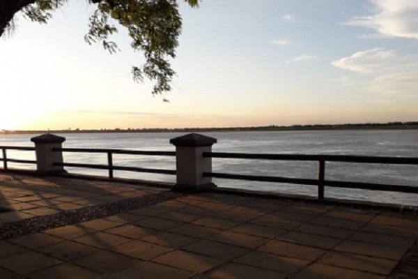 Cielo despejado y temperatura máxima de 31 grados en Corrientes