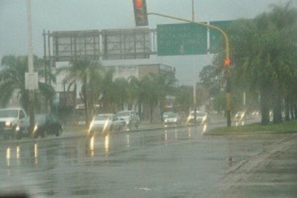 Anticipan tormentas aisladas y máxima de 41 grados en Corrientes