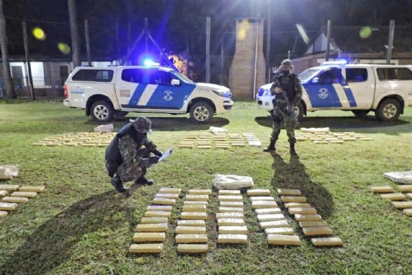 Prefectura incautó más de 274 kilos de marihuana y detuvo a tres personas