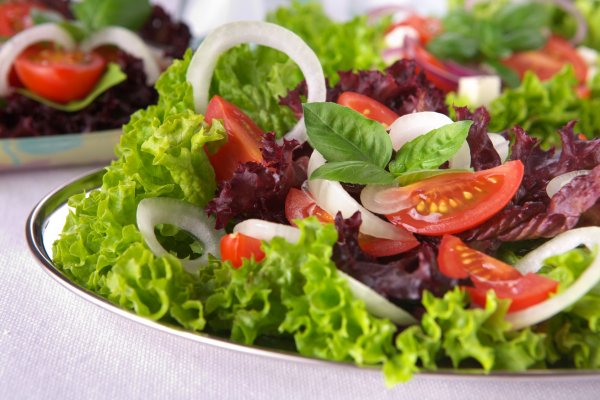 Hidratación y comidas frescas ante las altas temperaturas