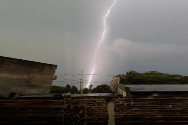 Anuncian máxima de 34 grados con probabilidad de lluvias para Corrientes