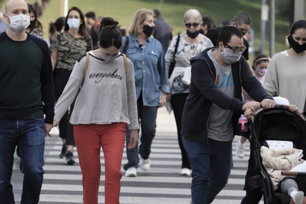 Dos millones de casos y 50 mil muertes por Covid-19: lo que se aprendió y los desafíos