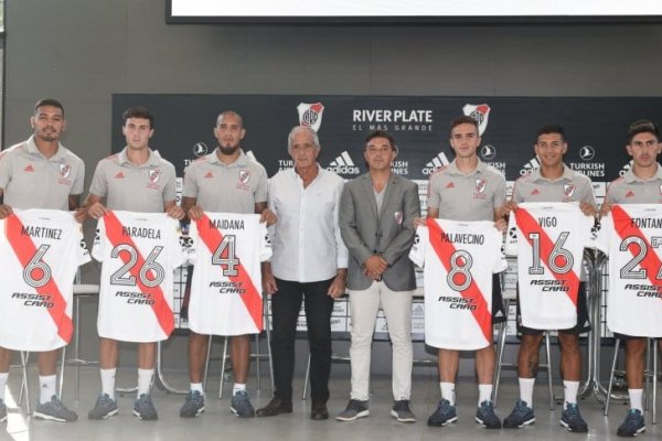 River presentó a sus refuerzos, con Gallardo y D'Onofrio